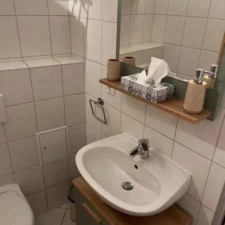 Jena Paradies II